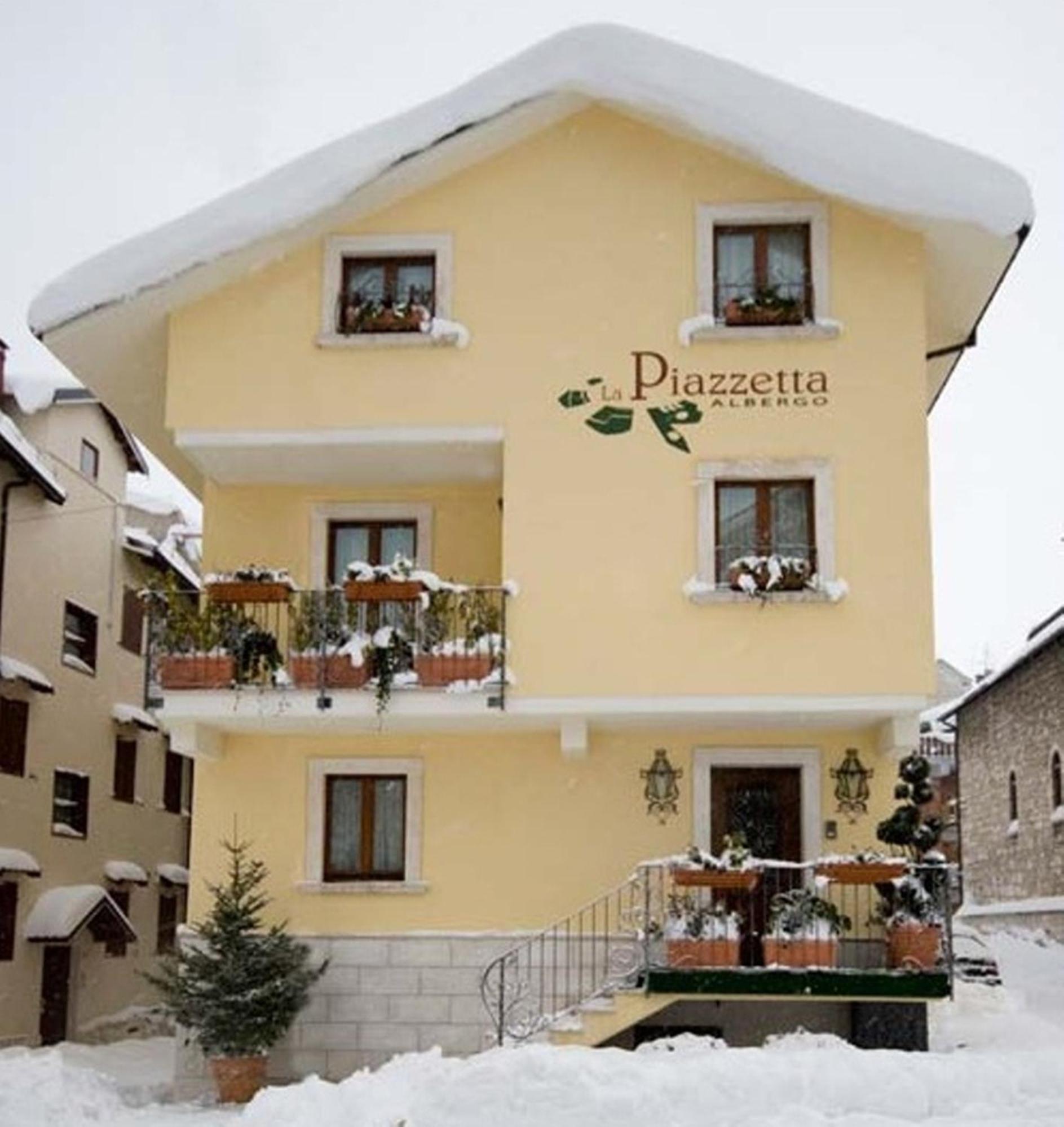 La Piazzetta Rooms & Breakfast Роккаразо Екстер'єр фото