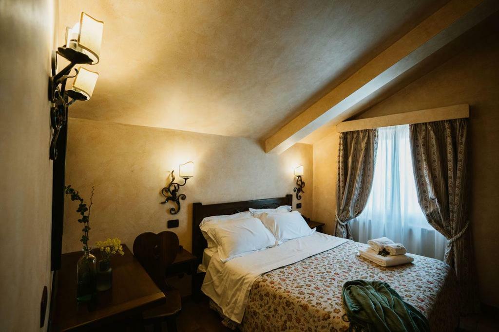 La Piazzetta Rooms & Breakfast Роккаразо Екстер'єр фото